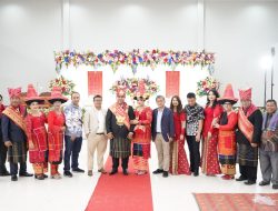 Pernikahan Dua Suku, Rocky Gerung: Saya Merasa di Suku Karo-kan