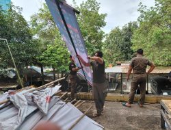 Satpol PP Tangsel Sapu Bersih Reklame Liar di Serpong dan Alam Sutera